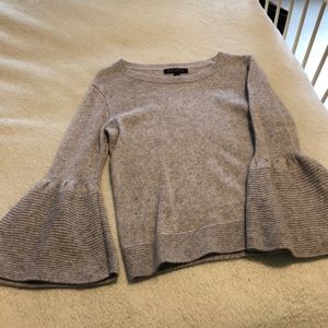 Banana Republic grey bell sleeve sweater